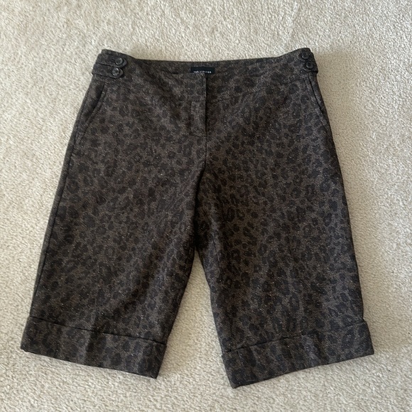 Vintage The Limited Cassidy Fit Tweet Animal Print Bermuda Shorts Size 10 - Picture 1 of 14